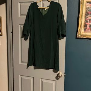 Hunter Green cocktail dress. Large. Ruffle sleeve, back zip